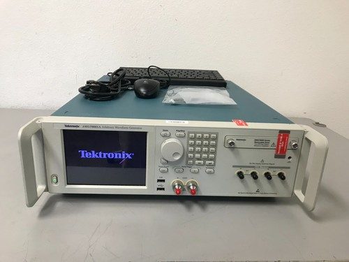 Генератор сигналов Tektronix AWG70001A