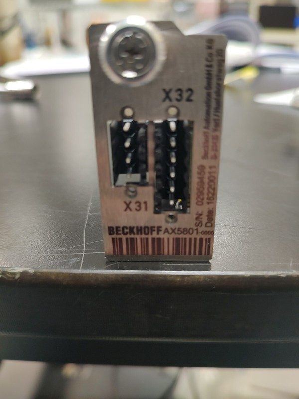 IIoT-устройство Beckhoff AX5801-0000