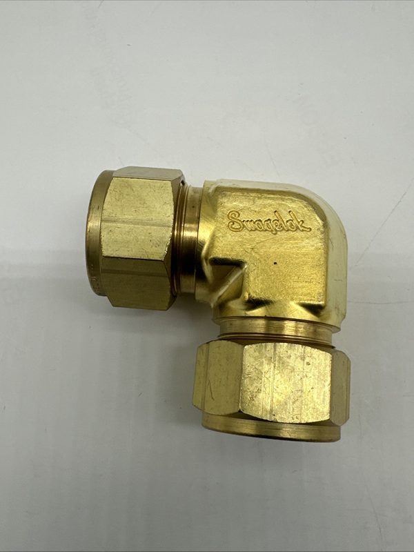 Фитинг Swagelok B-1210-9