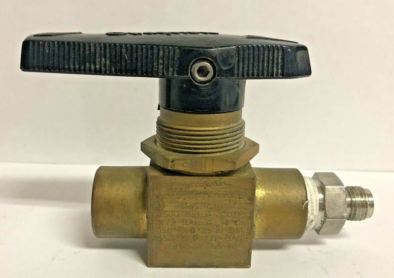 Клапан Swagelok B-44F6