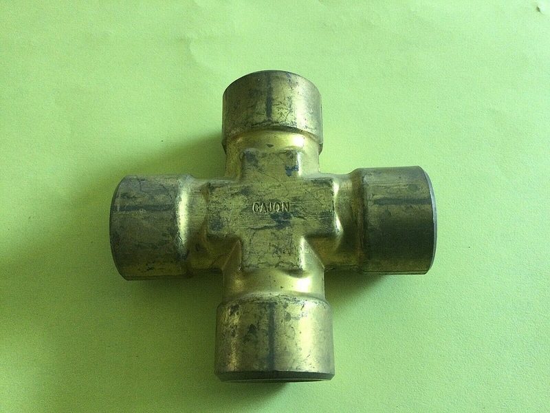 Фитинг Swagelok B-8-CS