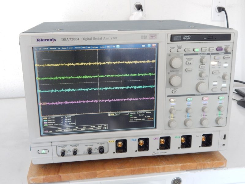 Осциллограф Tektronix B010114