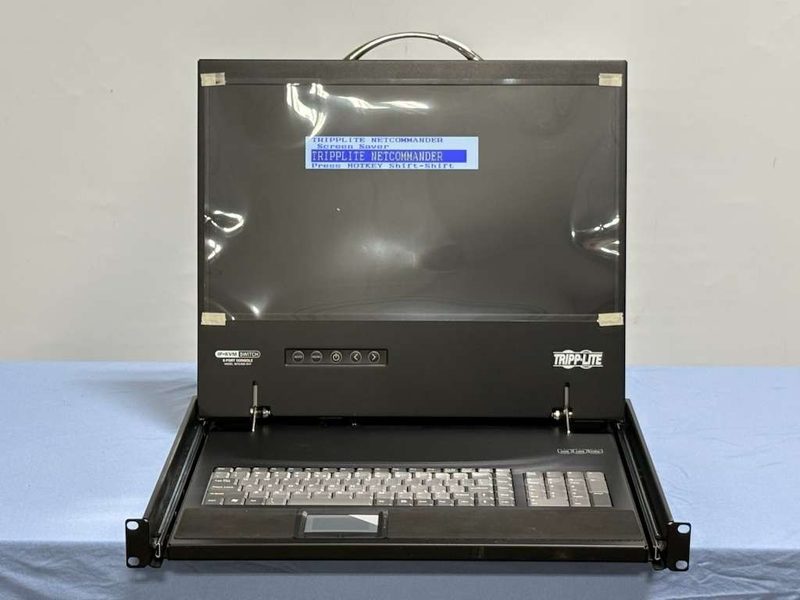 Tripp Lite B070-008-19-IP