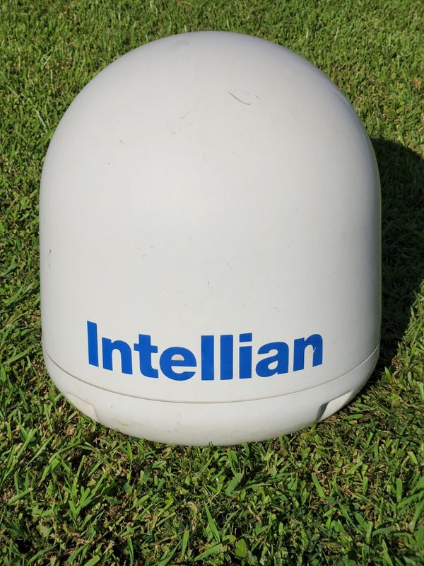 Спутниковое оборудование Intellian B3-401S
