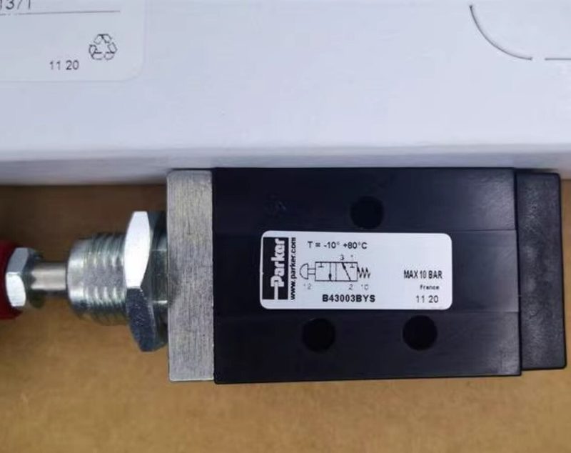 Пневмоклапан Parker B43003BYS