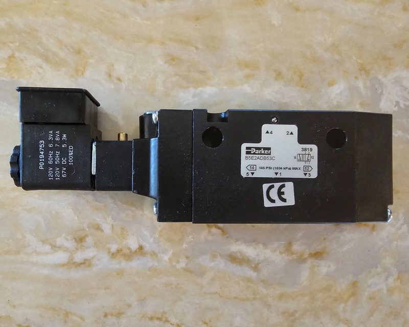 Пневмоклапан Parker B5E2ADB53C