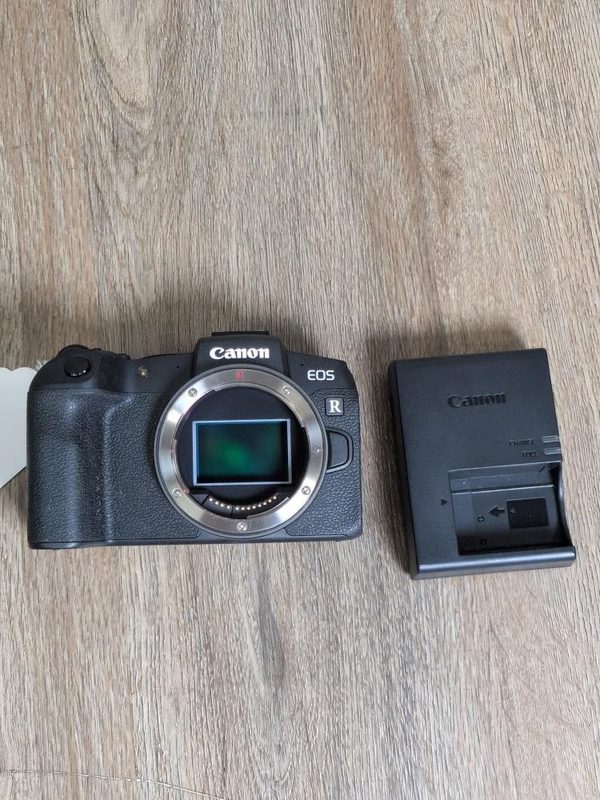 Фотокамера Canon BCP022886