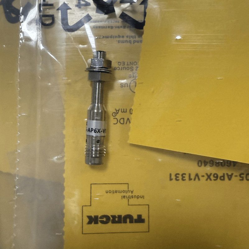 Датчик приближения Turck BI1-EG05-AP6X-V1331
