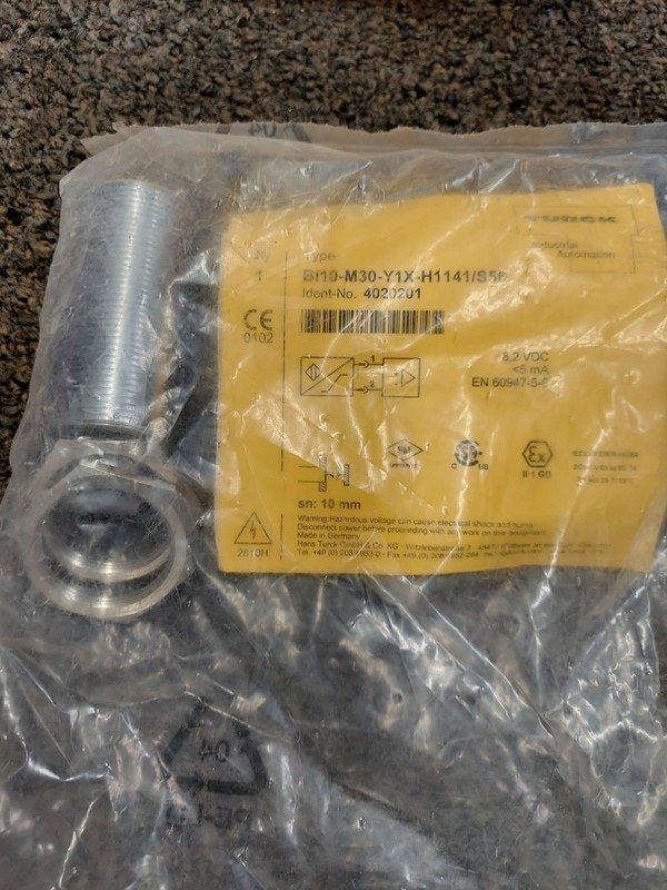 Датчик приближения Turck BI10-M30-Y1X-H1141/S56