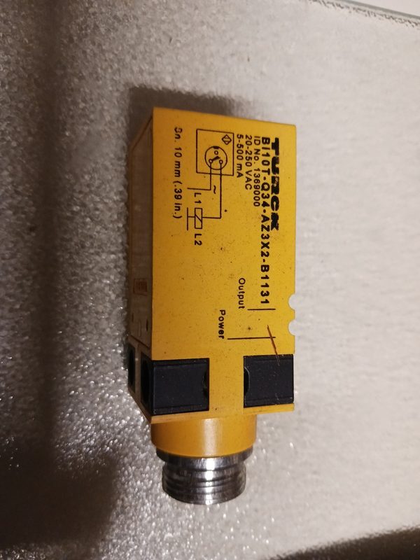 Датчик приближения Turck BI10T-Q34-AZ3X2-B1131