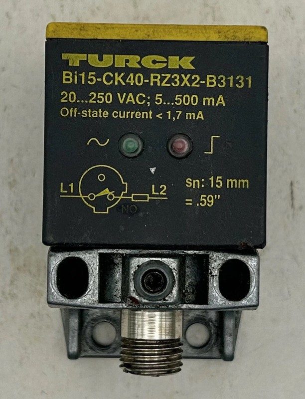 Датчик приближения Turck BI15-CK40-RZ3X2-B3131