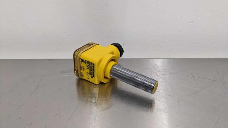 Датчик приближения Turck BI2-G12SK-Y1X/40L