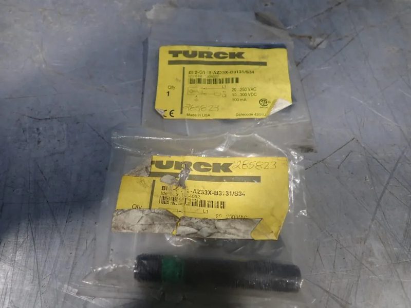 Датчик приближения Turck BI2-GT12-AZ33X-B3131/S34