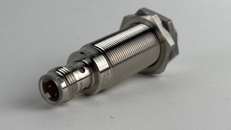 Считыватель RFID Balluff BIS01E6