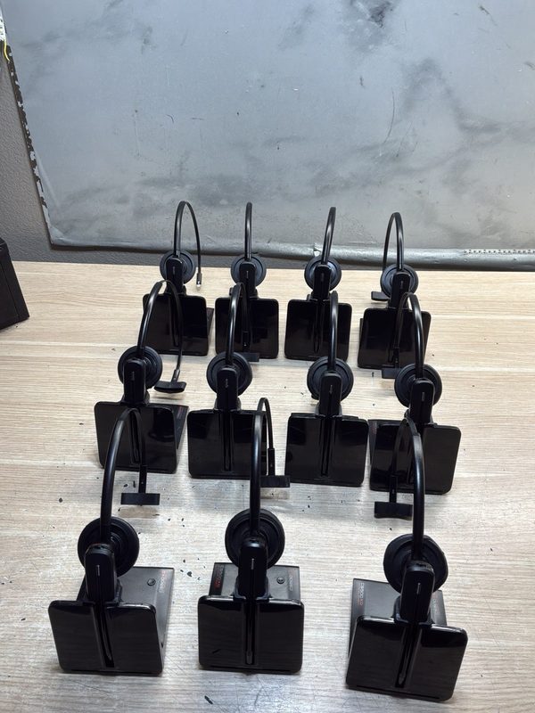 BLACK/JUA3152