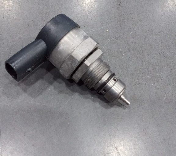 Клапан BOSCH0281002987