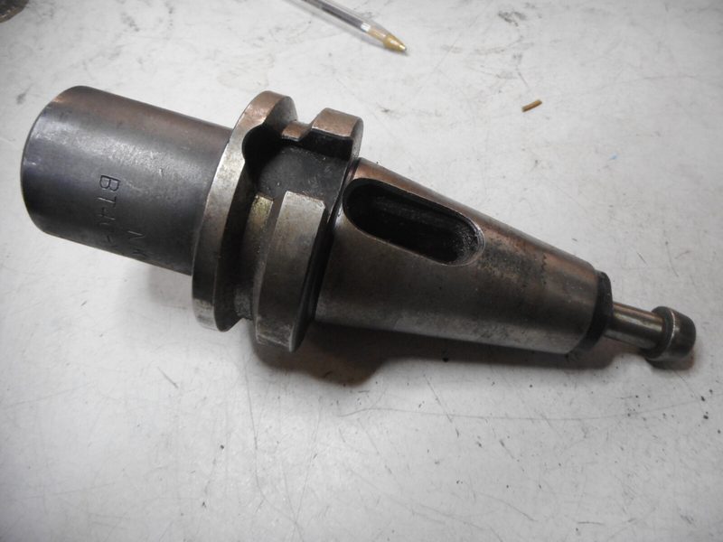 Режущий инструмент BT40-MTA3-75
