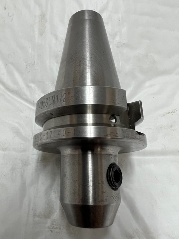 Режущий инструмент BT40-SLN