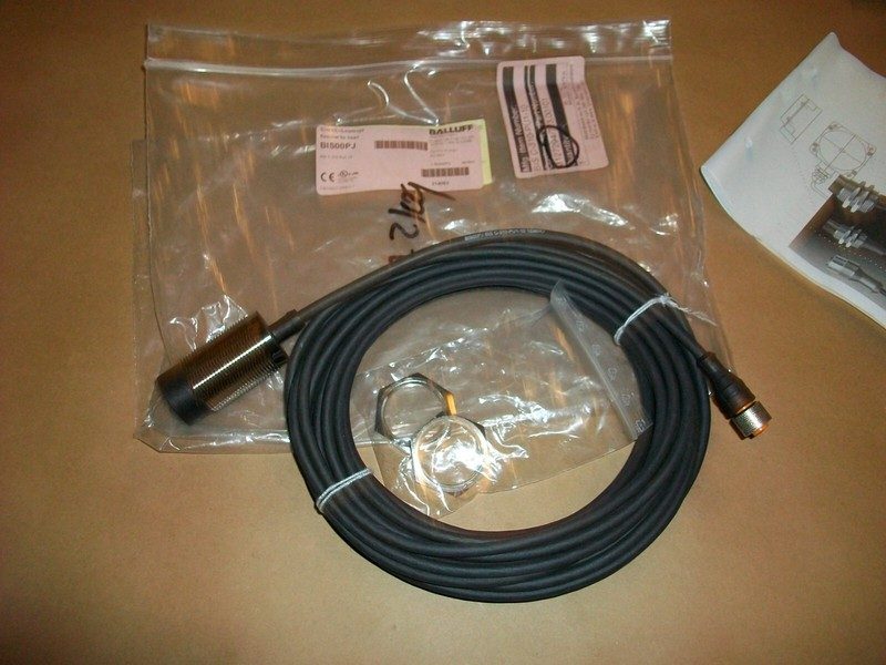 Считыватель RFID Balluff C-310-PU1-10