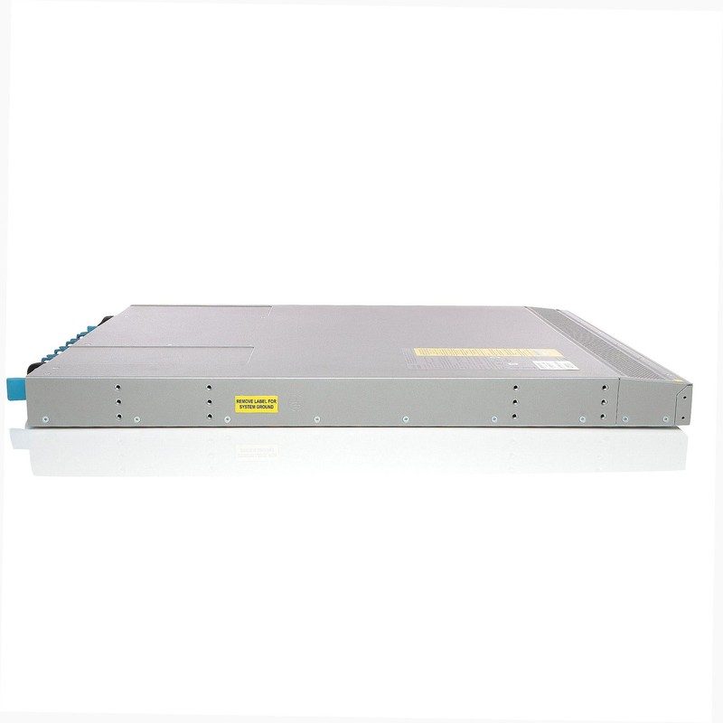 Коммутатор Cisco C1-N9K-C93180LCB2
