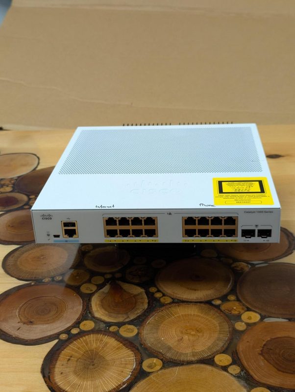 Коммутатор Cisco C1000-16P-E-2G-L