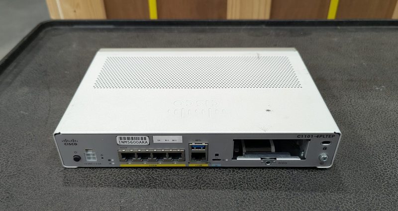 Маршрутизатор Cisco C1101-4PLTEP