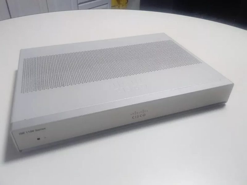 Маршрутизатор Cisco C1111-4PLTELA
