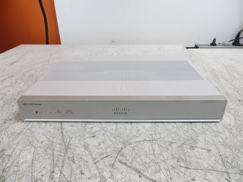 Коммутатор Cisco C1111-8PLTEW