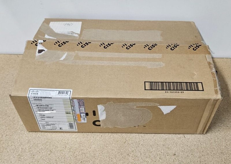 Маршрутизатор Cisco C1112-8PLTEEA