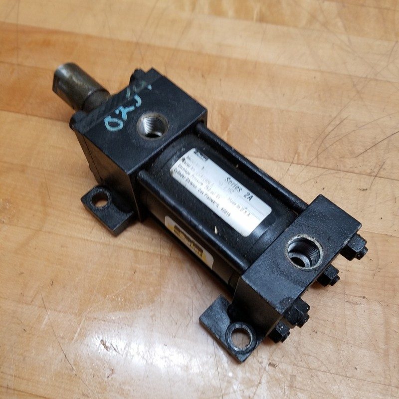 Пневмоцилиндр Parker C2AU39A