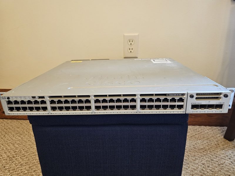 Коммутатор Cisco C3850-NM-4-10G