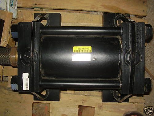 Гидроцилиндр Parker C3HKTS14A
