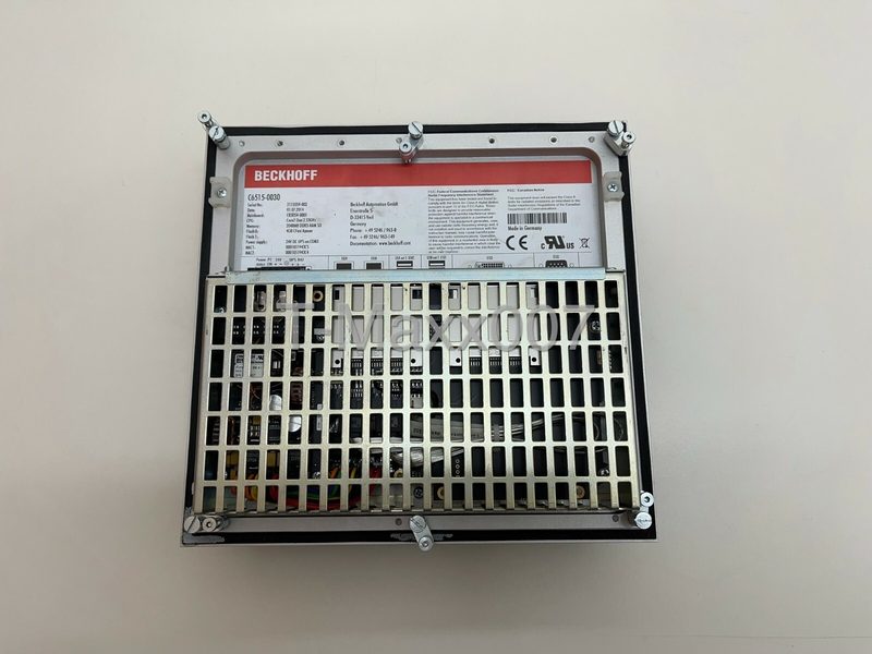 Промышленный компьютер Beckhoff C6515-0030