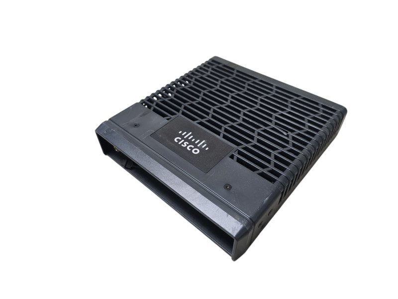 Маршрутизатор Cisco C819HG-LTE-MNA-K9