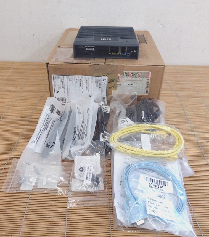 Маршрутизатор Cisco C819HWD-E-K9