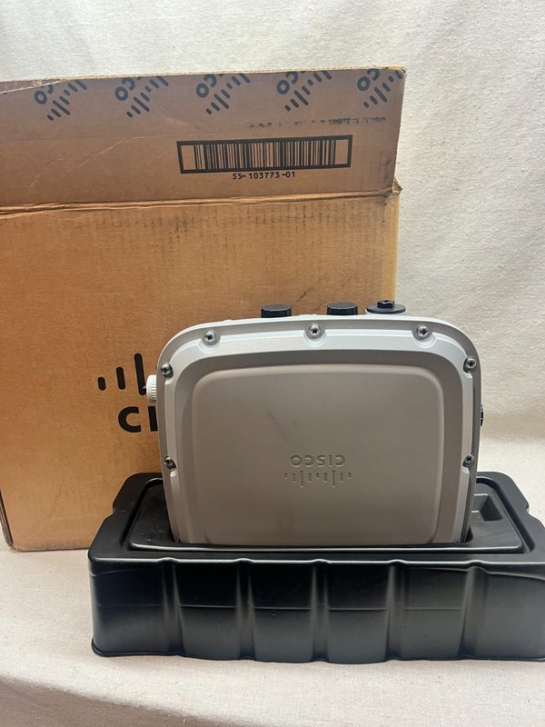 Точка доступа Cisco C9124AXD-B
