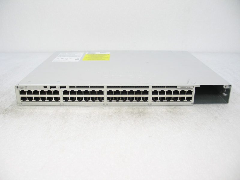 Коммутатор Cisco C9200-48P-E