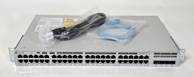Коммутатор Cisco C9200L-48T-4G-E
