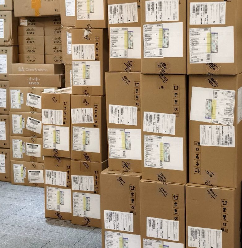 Коммутатор Cisco C9300L-48PF-4X-A