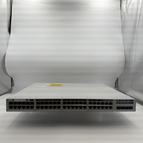 Коммутатор Cisco C9300L-48T-4X-A