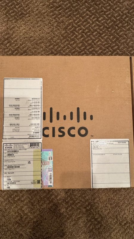 Коммутатор Cisco C9300L-STACK-KIT2