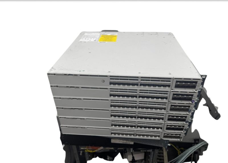 Коммутатор Cisco C9300X-12Y-A