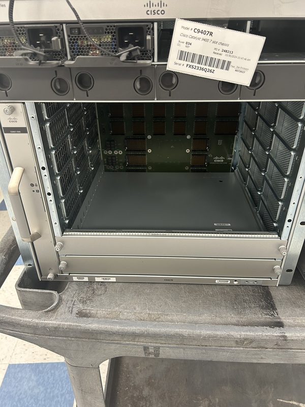 Коммутатор Cisco C9407R