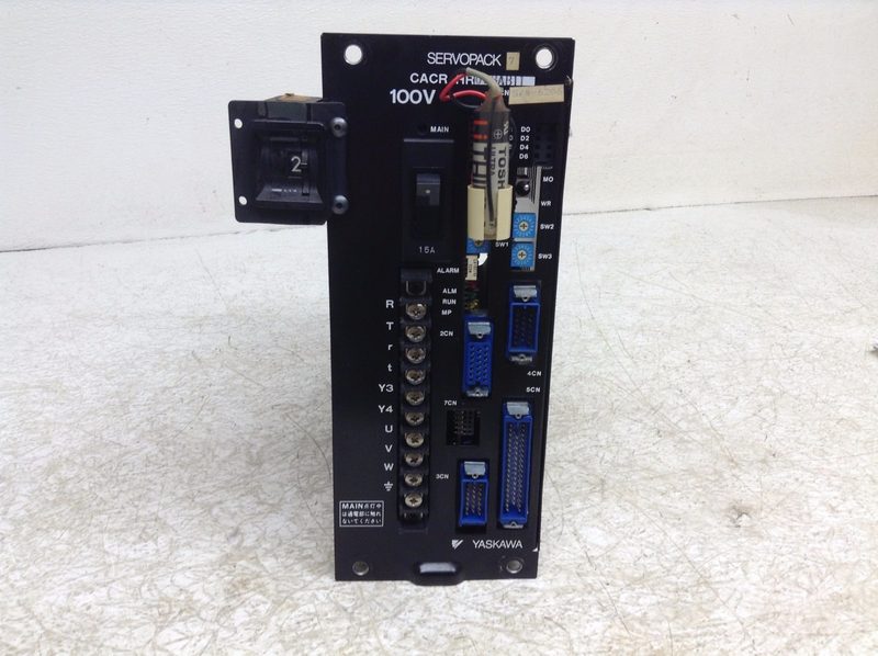 Сервопривод Yaskawa CACR-HR03BAB11