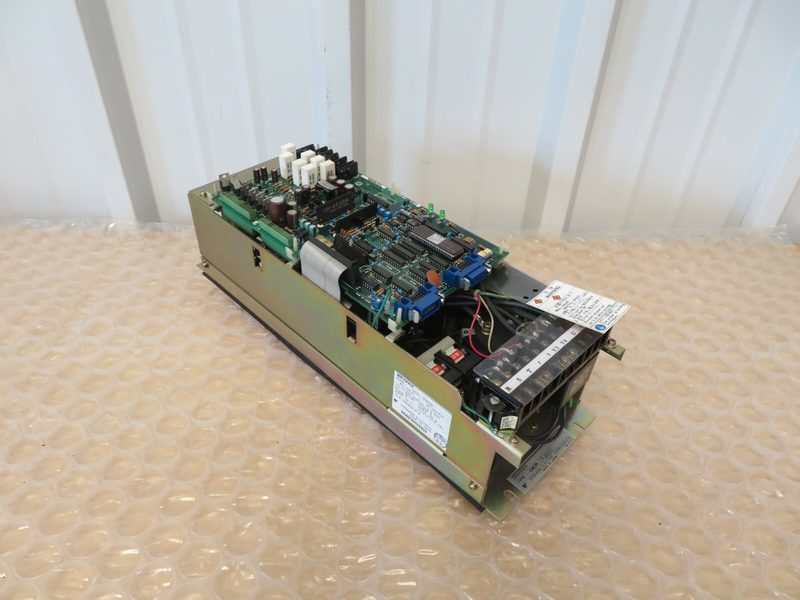 Сервопривод Yaskawa CACR-IR30SB