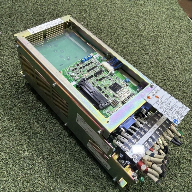 Сервопривод Yaskawa CACR-IR30SBE