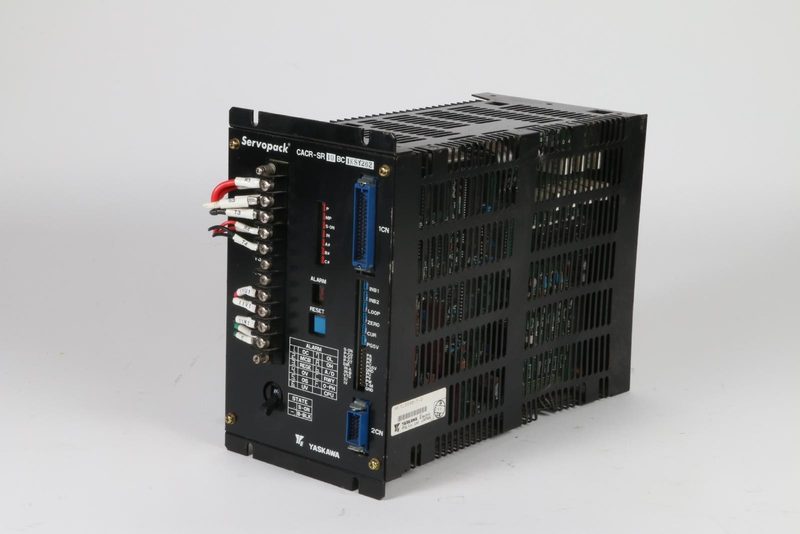 Сервопривод Yaskawa CACR-SR10BC1KSY262