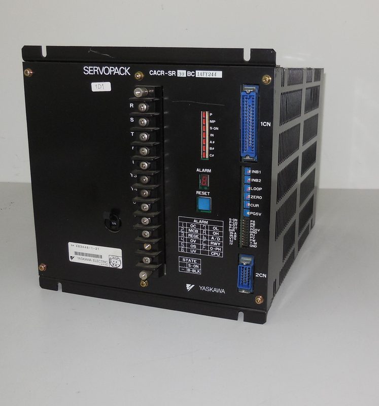 Сервопривод Yaskawa CACR-SR30BC1AFY244