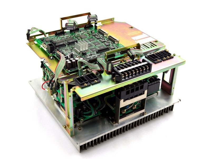 Сервопривод Yaskawa CACR-UP50AAB