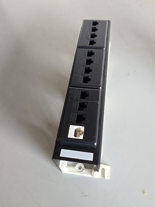 Патч-панель Tripp Lite CAT5/6